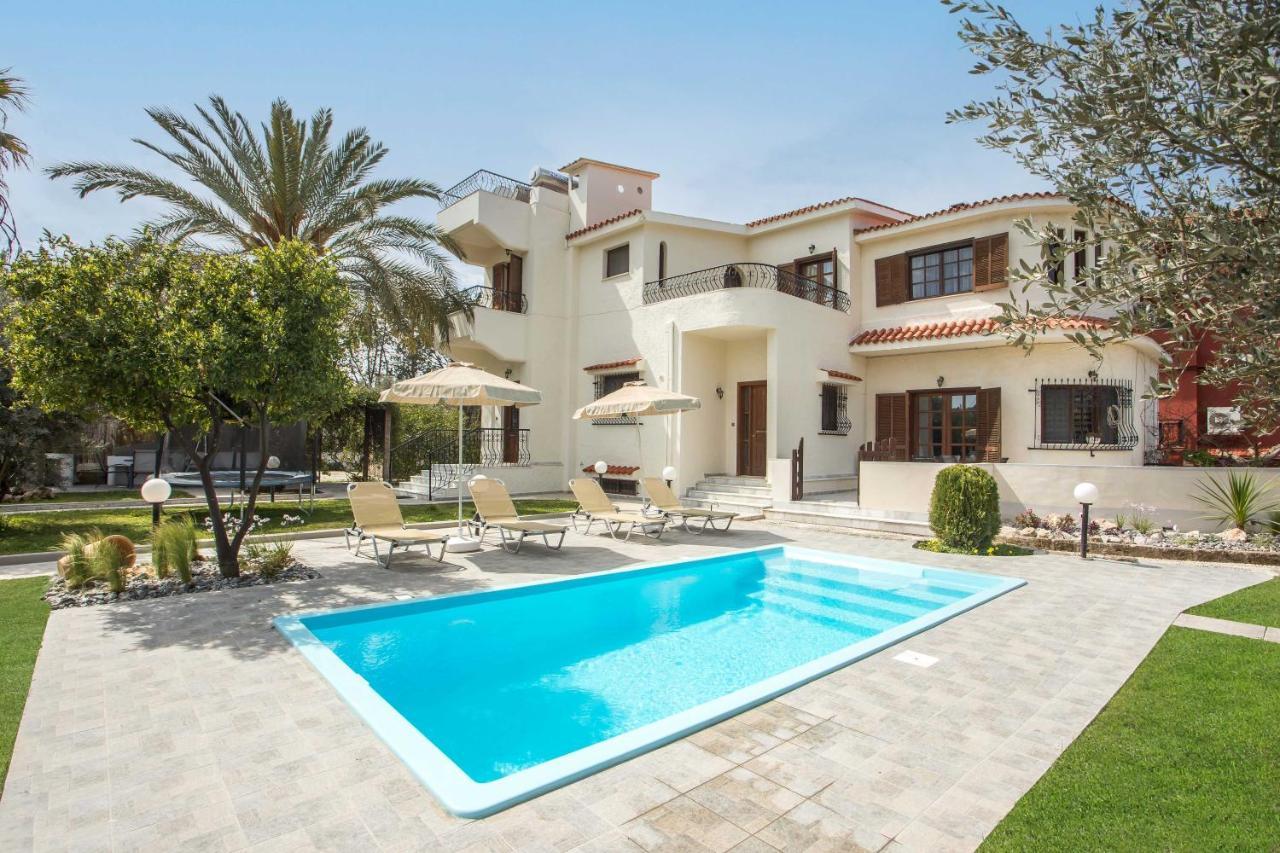 Hriska Luxury Villa Ixia  Eksteriør billede