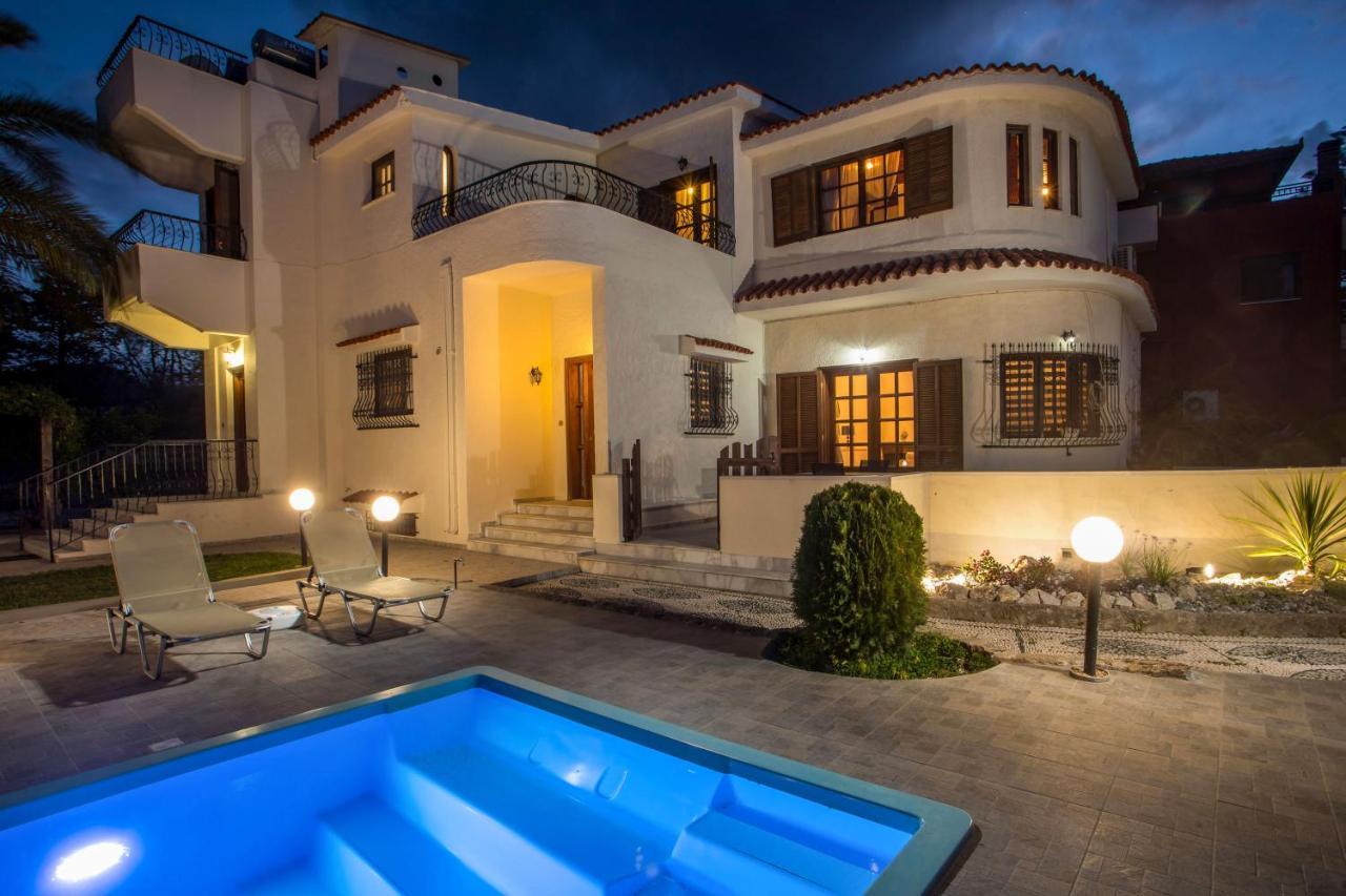 Hriska Luxury Villa Ixia  Eksteriør billede